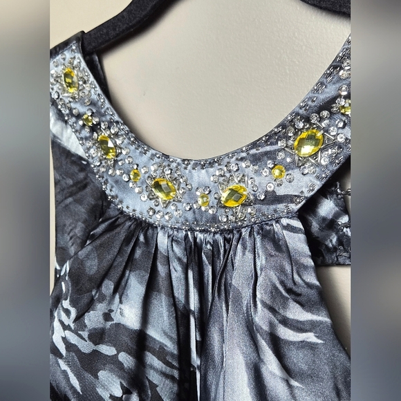 Vintage Y2K Dresses By Deb Glam Foral Embellished Open Back Maxi Gown, Size 5/6 - Picture 3 of 5